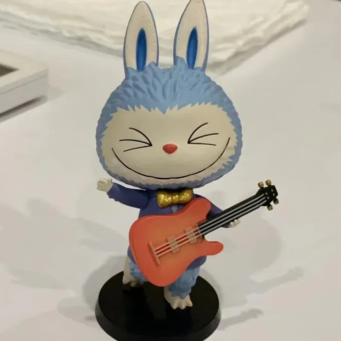 Labubu Guitar